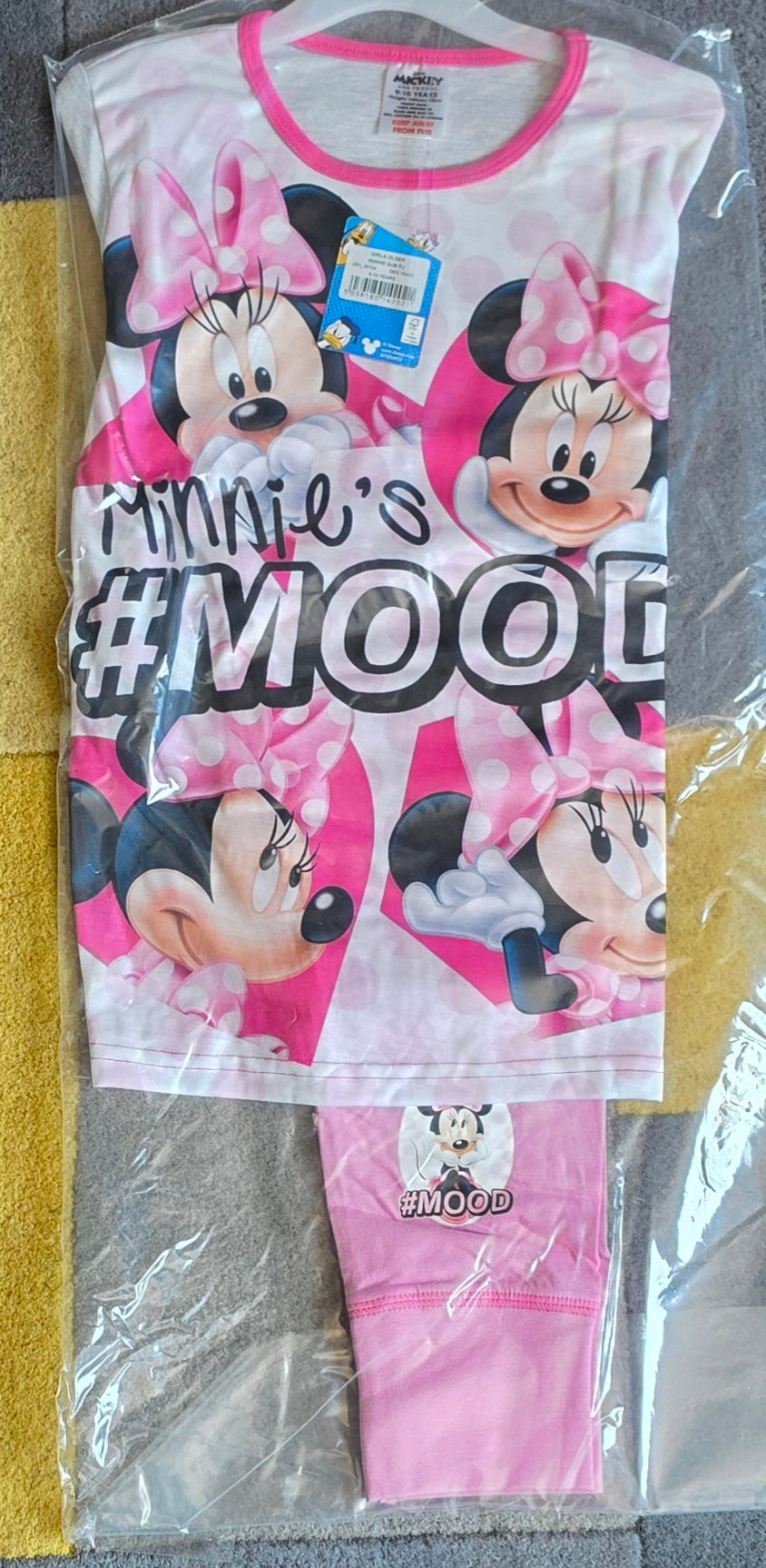 P111 MINNIE MOOD