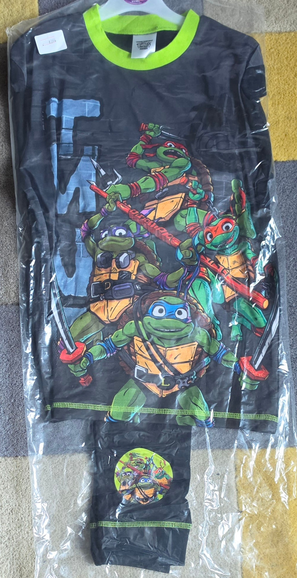 P126 TURTLES PYJAMAS