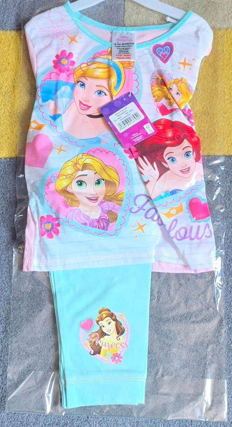 P136 PRINCESS PYJAMAS