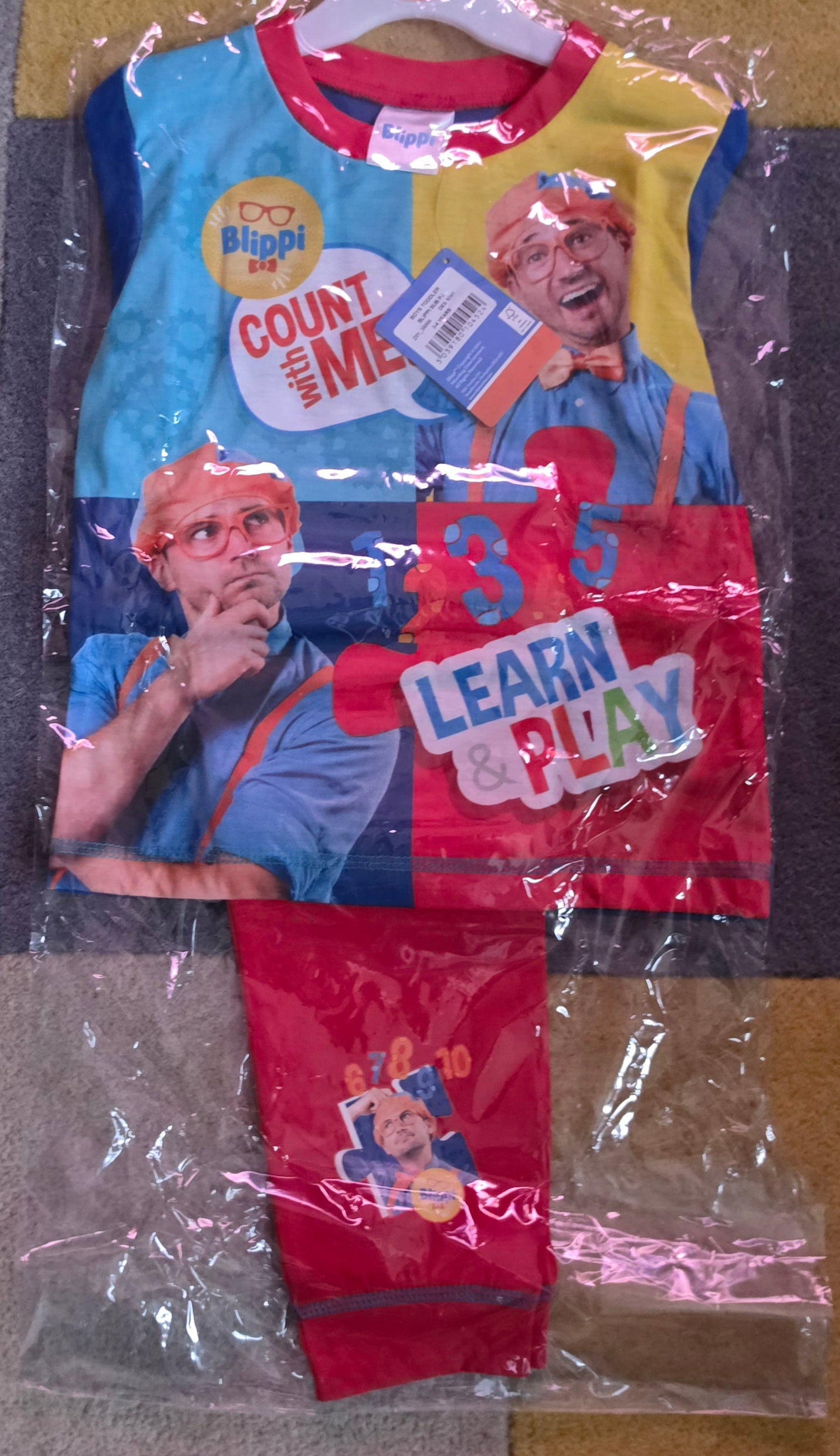P153 BLIPPI PYJAMAS